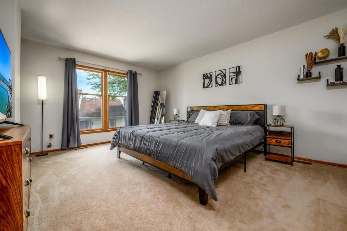 Family Friendly And Quite 2 Bedroom Condo Close To Fun フォートウェイン エクステリア 写真